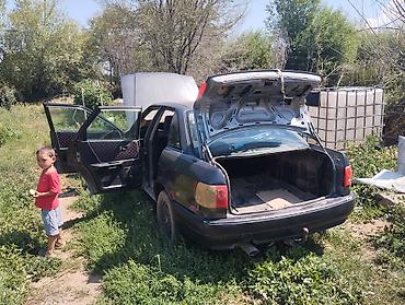 ауди 80 100: Audi 80: 1993 г., 2 л, Механика, Седан — 4