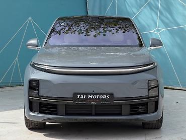 Lixiang: Lixiang L7: 2025 г., 1.5 л, Автомат, Гибрид, Кроссовер — 2
