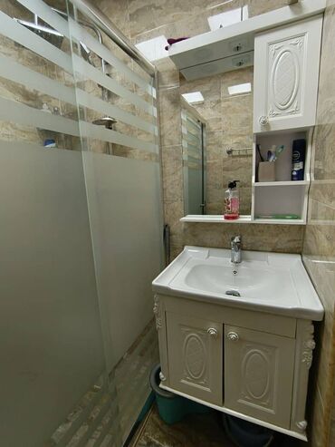 Köhnə tikili: Bakı, 3 otaqlı, Köhnə tikili, m. Xalqlar Dostluğu, 75 kv. m — 16