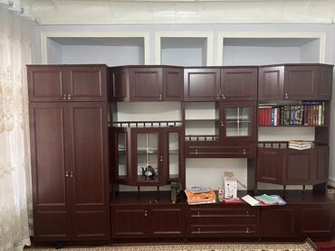 Другая мебель: Германская стенка б/у находится в Жалал абаде в хорошем состоянии не — 4