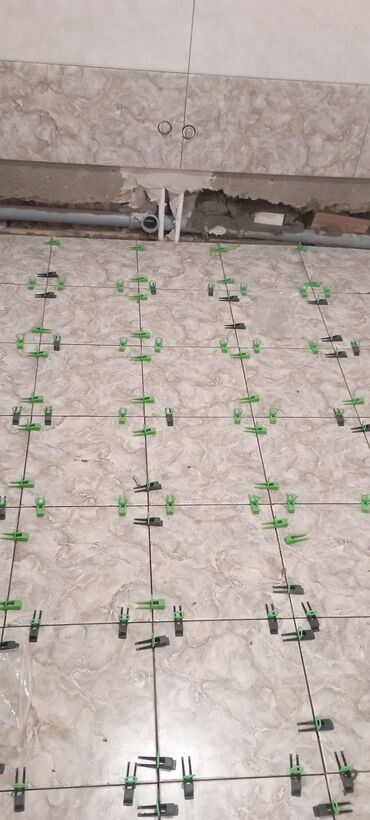 Укладка плитки: Подготовка стен для укладки, Резка плитки, Гидроизоляционные работы Больше 6 лет опыта — 5