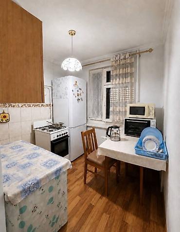 2 bedroom: 2 комнаты, 43 м², Дордой Плаза ТРЦ 104 серия, 2 этаж, Косметический ремонт — 6