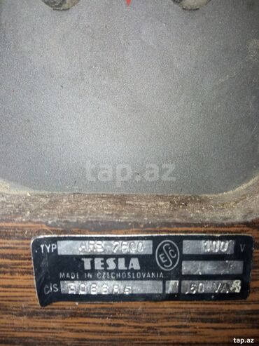 Dinamiklər və kolonkalar: İşlənmiş Kolonka, Növ - Akustik, rəng - Qəhvəyi — 7