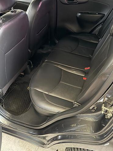 Chevrolet: Chevrolet Spark: 2017 г., Автомат, Бензин, Хэтчбэк — 7