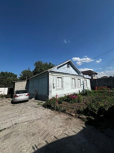 Продажа коттеджей и домов: Дом - Площадь дома — 100 м² - Площадь участка — 7 соток - Стоимость — — 1