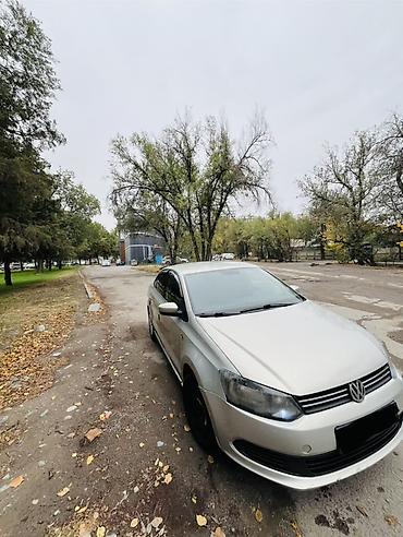 Volkswagen: Volkswagen Polo: 2011 г., 1.6 л, Механика, Бензин, Седан — 5