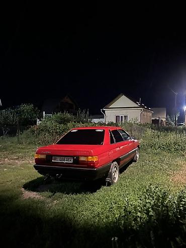Унаа: Audi 100: 1989 г., Седан — 1