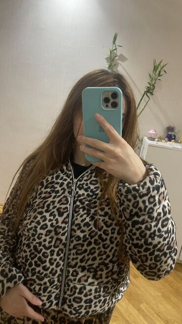 женские кофты в полоску: Qadın üçün iki üslubda üst geyimi dəsti 1) Leopard naxışlı qısa
