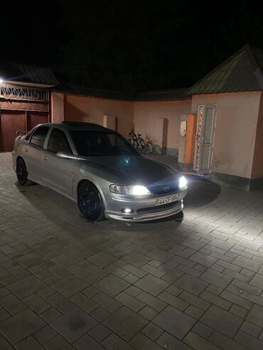 Opel: Opel Vectra: 2.5 l | 1998 il 250000 km Sedan — 5