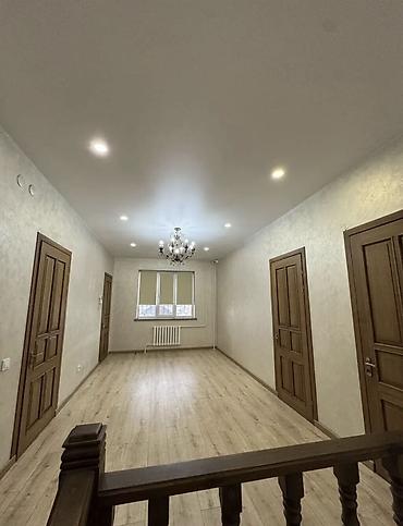 Долгосрочная аренда домов: 300 м², 7 комнат — 6