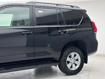 Toyota: Toyota Land Cruiser Prado: 2023 г., 2.7 л, Автомат, Бензин, Внедорожник — 6