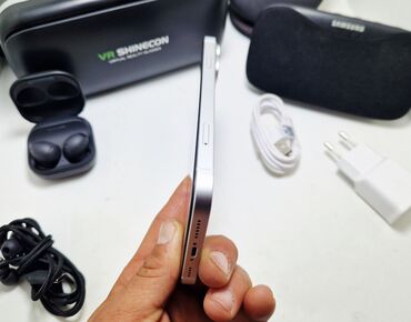 Apple iPhone: IPhone 11 Pro, Б/у, 128 ГБ, Черный, Зарядное устройство, 100 % — 9