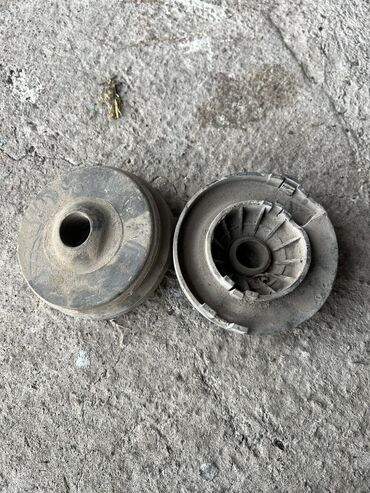 Другие автозапчасти: Запчасти от Мерседес-Бенс W211 E320 Датчик расходомер ПРОДАН — 9