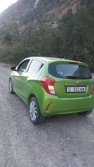 ск шерой: Chevrolet Spark: 2016 г., Хэтчбэк — 4