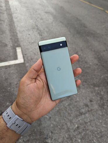 OnePlus: Google Pixel 6A, Б/у, 128 ГБ, цвет - Зеленый, 1 SIM, eSIM