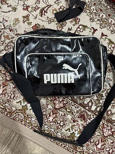 Сумки: Сумка через плечо PUMA, черная, глянцевая. - Формат — 1
