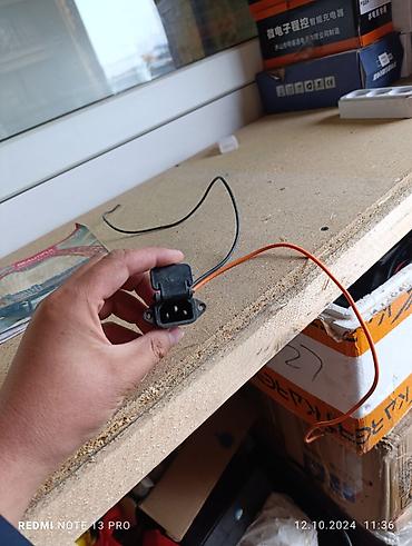 Мотозапчасти и аксессуары: Фара передняя Новый, Платная доставка — 25