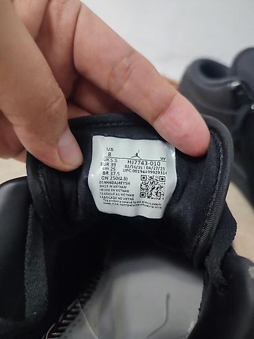 джордан 11: Кроссовки Air Jordan (низкие) - Цвет: полностью чёрный (монохром). - — 2