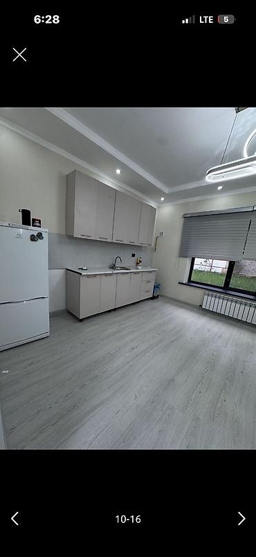 Продажа коттеджей и домов: Срочно!!! Продаю новый дом😍 По ул.Уметалиева Участок - 6 соток Дом - — 6