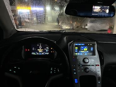 byd qin pro ev: Chevrolet Volt: 2013 г., 1.4 л, Вариатор, Гибрид, Хэтчбэк — 6