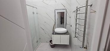 razinde ucuz evler: Ağ Şəhərdə 2 otaqlı mənzil kirayə verilir Sahə: 75 m² Mərtəbə: 8-ci — 6