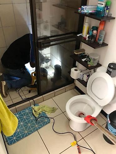 сантехник плотник: 🔧 **Сантехник с выездом на дом!** Чистка канализации, прочистка — 1