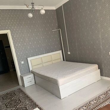 сниму квартиру на год: 1 комната, Риэлтор, Без подселения, С мебелью полностью