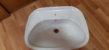 WC šolje i lavaboi: Lavabo 50x38cm očuvano