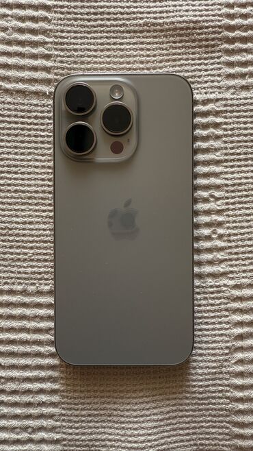 айфон 5цена: IPhone 15 Pro, Колдонулган, 256 ГБ, Natural Titanium, Заряддоочу түзүлүш, Коргоочу айнек, Каптама, 87 %