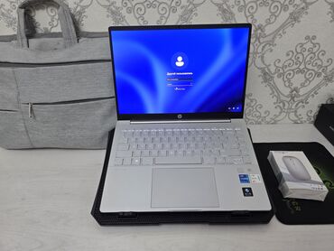 замена матрицы в ноутбуке: Ультрабук, HP, 16 ГБ ОЗУ, Intel Core i7, 14 ", Б/у, Для несложных задач, память SSD