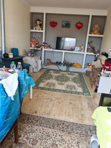 Həyət evləri və villaların satışı: 4 otaqlı, 100 kv. m, Kredit yoxdur, Orta təmir — 18