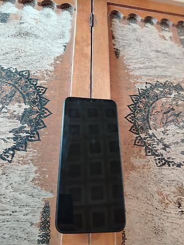 Xiaomi Redmi smartfon tam ideal - Model: Redmi (arxa qapaqda “Redmi”