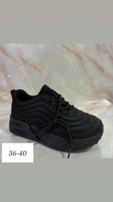 Women's Sneakers and athletic shoes: Patike 
2300 din 
sdo — 4
