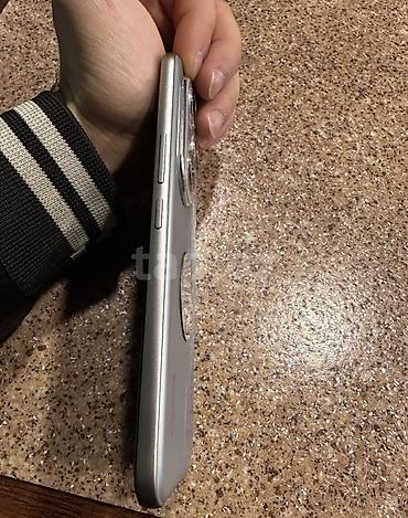 iohone 12: Honor 400 Pro, 512 GB, rəng - Gümüşü, Qırıq — 3