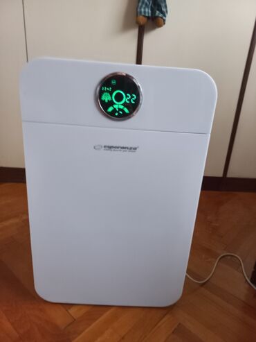 Other Home Appliances: Preciscivac vazduha za kucu Esperanza EHP002. koriscen samo pola