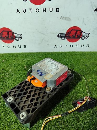 Блок управления подушками безопасности (Airbag ECU) для Volkswagen