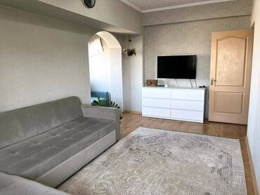 токмоктон квартира керек: 2 комнаты, 52 м², Индивидуалка, Евроремонт