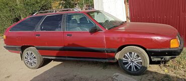 наборы ключей б у: Audi 100: 1988 г., 1.8 л, Механика, Бензин, Универсал