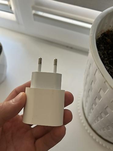 блоки питания 500: Сетевой адаптер Apple USB‑C Power Adapter 20W - Оригинальный блок — 1