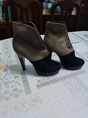 çekmeler: Qadın ayaqqabıları dəsti 1) Qəhvəyi açıq burunlu sandalet - Material — 9