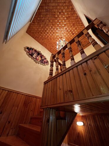 Həyət evləri və villaların satışı: 7 otaqlı, 300 kv. m, Orta təmir — 9