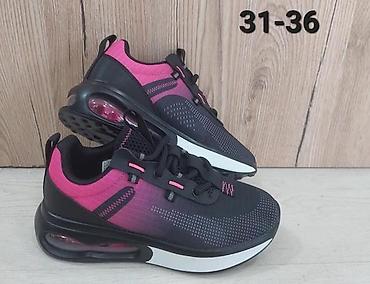jordan kacketi: Patikice za devojčice NOVO!
31-36

Cena 2390 din

DM — 1