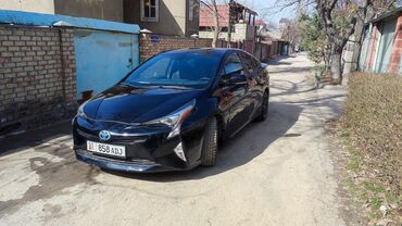 Toyota: Toyota Prius: 2016 г., 1.8 л, Вариатор, Гибрид, Хэтчбэк