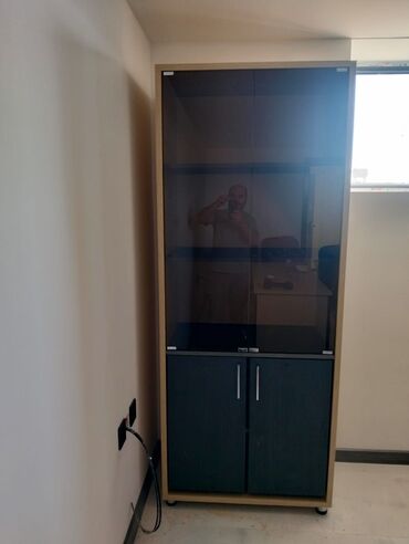 Sifarişlə ofis dəst mebeli: Mebel istehsalı və quraşdırma xidməti - Ofis masaları: İki rəngli — 94