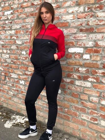 Gornji i donji deo: Nike, M (EU 38), Jednobojni, bоја - Crna — 8