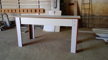 Sifarişlə masa və oturacaq dəstləri: Kvadrat masa, Mətbəx üçün, 4 nəfər, Açılmayan, Rusiya, 2 il zəmanət — 14