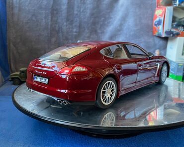 Avtomobil modelləri: Porsche, 2010 il, 1:18, Dəmir, Ödənişli çatdırılma — 17