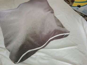 pumpa za vodu: Navlake za jastuke za baštenske garniture po vašim merama dezen po