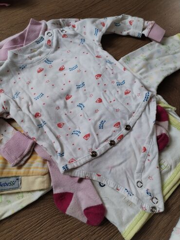 Paketi dečije odeće: Paket: Pantalone, Majice, Unisex — 10