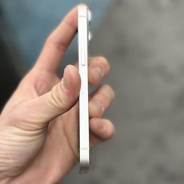 Apple iPhone: IPhone 14, Б/у, 128 ГБ, Белый, Коробка, 83 % — 7